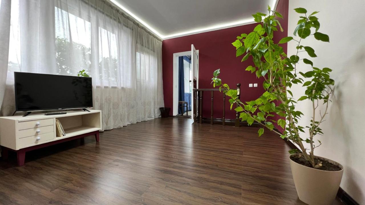 Frоdо - Cozy As A Home For 4-6 Persons 塔什干 外观 照片